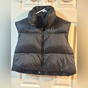 Women’s Black Puffer Vest